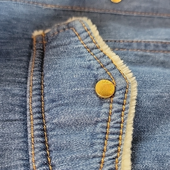 Pink Ripple Jean Jacket size small - Picture 4 of 6